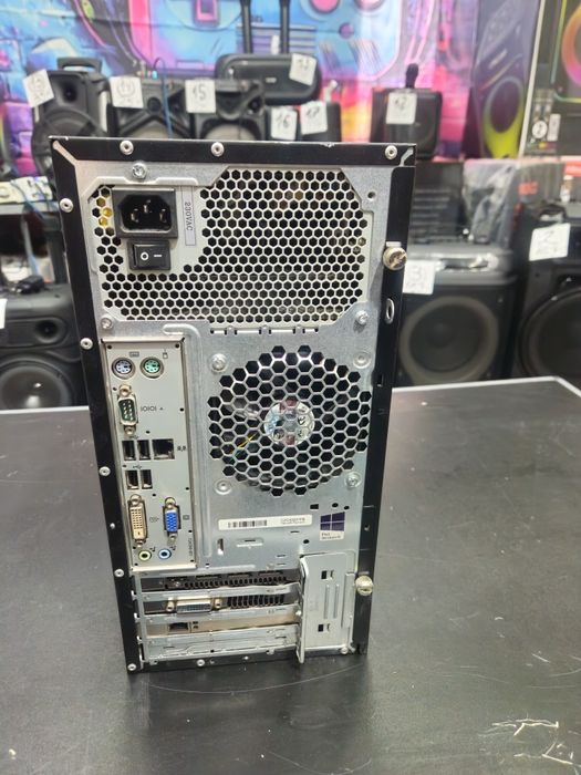 Компютър с i7 4770, 16GB Ram , RX570 4GB, SSD