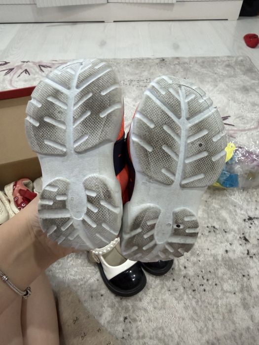 Продам Ботинки тифлани