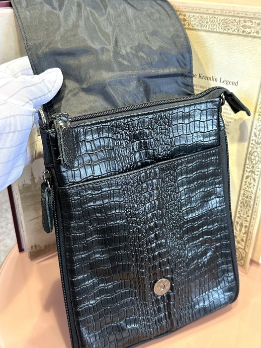 Мъжка чанта от естествена кожа  с крокодил Croco