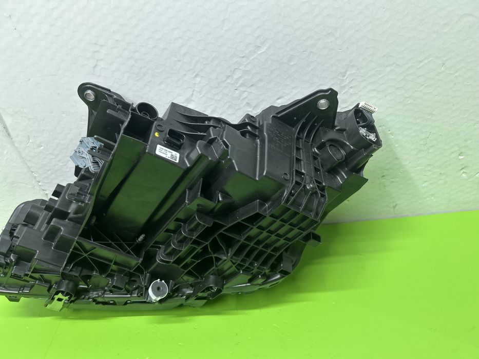 Far faruri bmw U06 seria 2 full led adaptive 2022-2025 dreapta