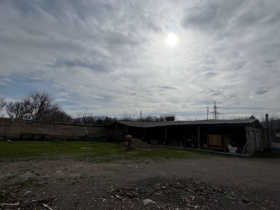 Srochna oqtoshda yer sotiladi