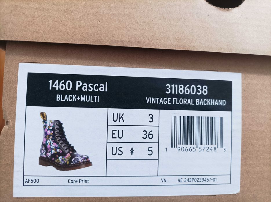 Sorel/Dr.Martens N36  топли боти.