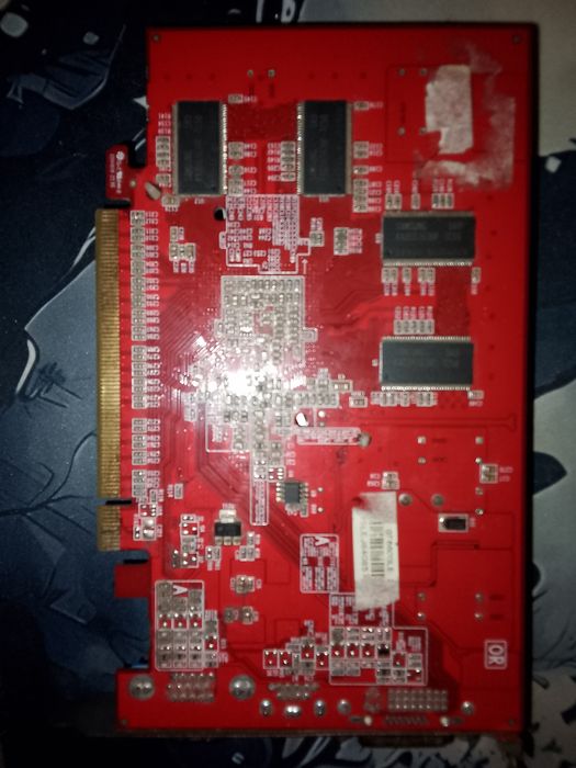 [[комплектующие для ПК]]