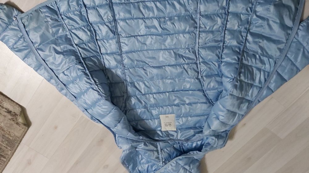 Продам куртку осеннюю, б/у