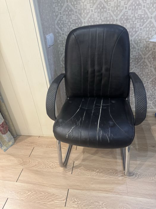 Кресло в хорошем состоянии