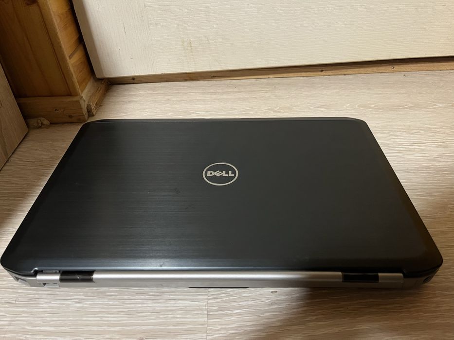 Laptop Dell Latitude E5520