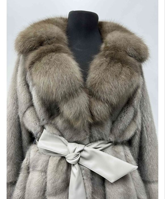 Шуба воротник соболь