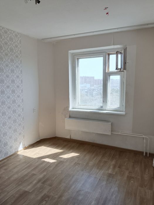 Продам 3 х комн квар. 7-30, 9 этаж.