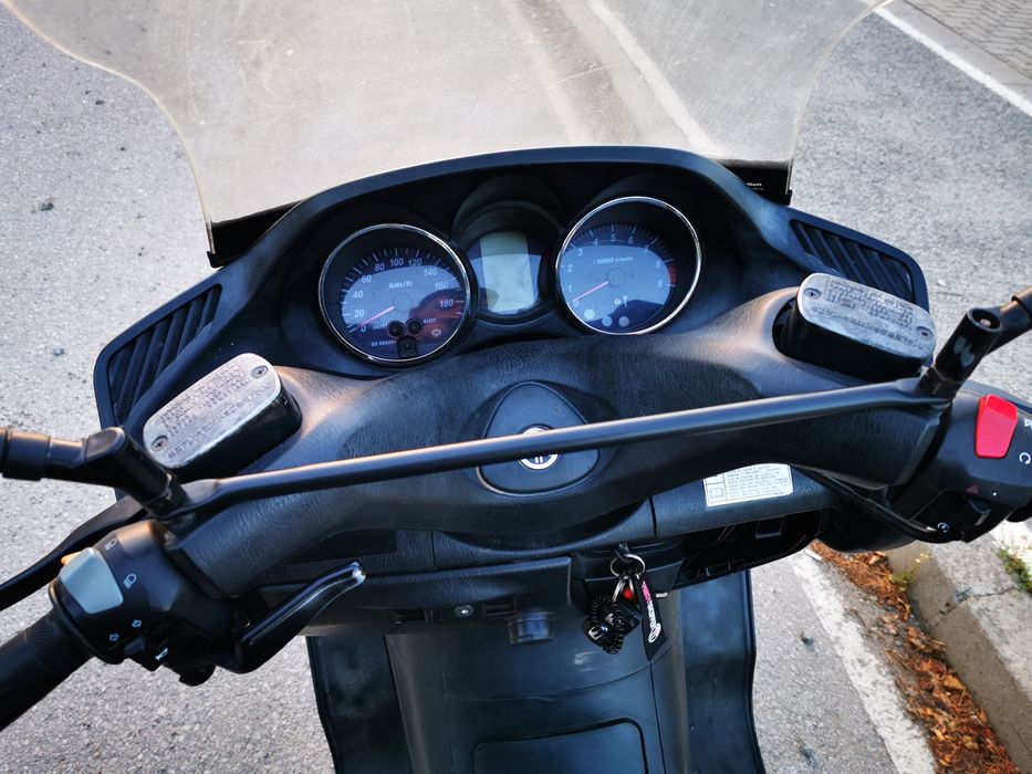 Yamaha majesty YP 400 2008г.