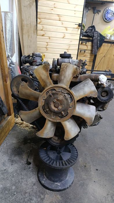 Продам двигатель TD27