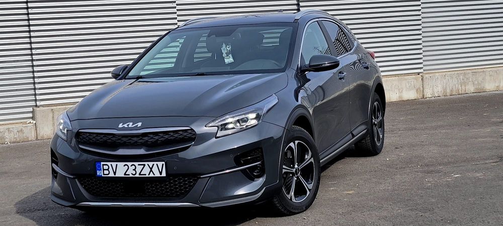 Kia XCeed Platinum Edition-Plug in Hibrid