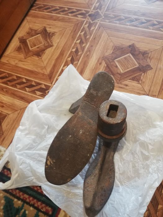 Продам лапы сапожные