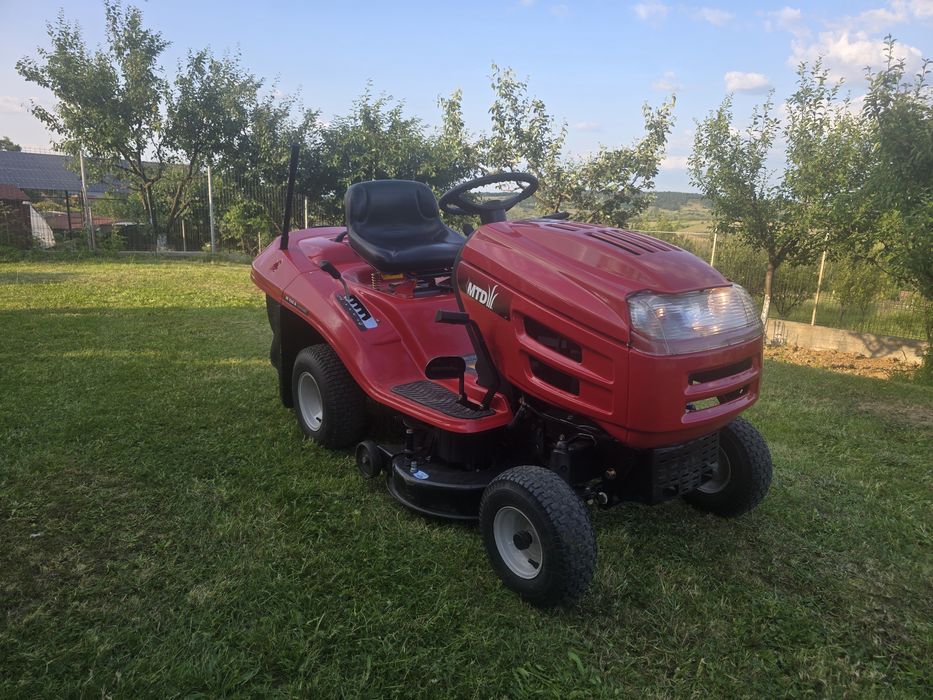 Tractoras de gazon iarba lama de zapada