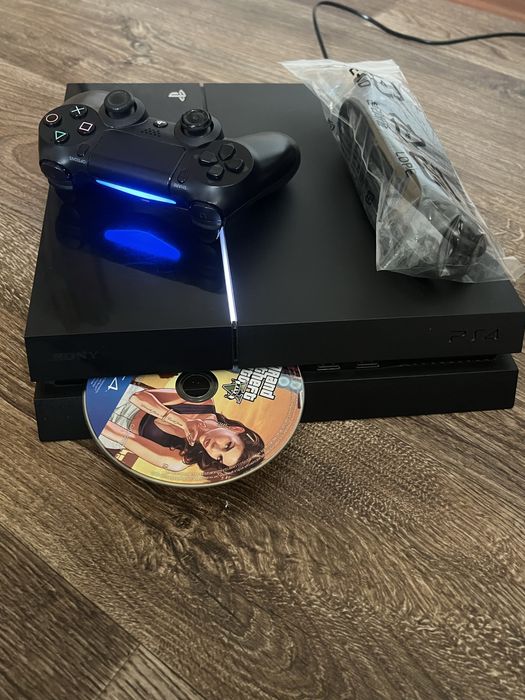 Playstation 4 продам