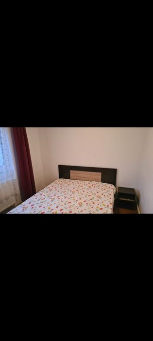 Proprietar inchiriez ap 2 camere complex