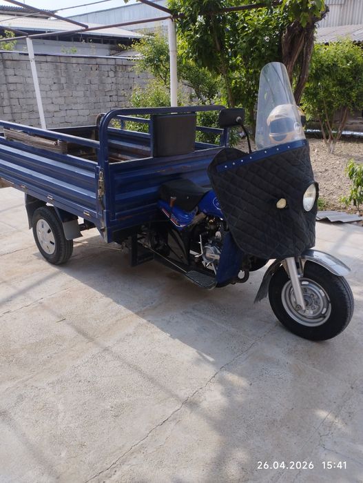 Motosikl Eldosh 200 kub