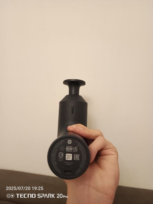 Перкуссионный массажёр