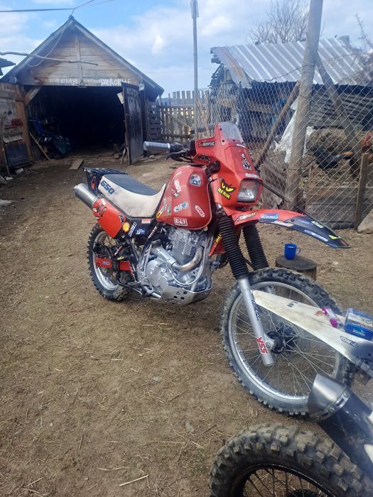 Vand schimb cu Atv Ambele funcționale