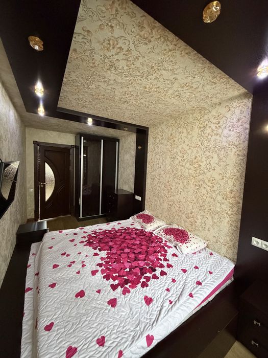 Сдается в аренду 2х комнатная квартира в центре города! Бульвар (400$)