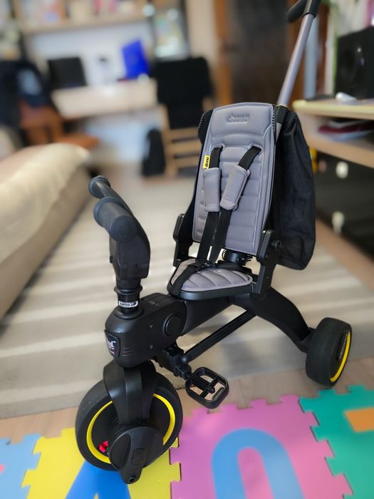 Tricicletă Doona Liki Trike S3 Grey Hound – stare foarte bună