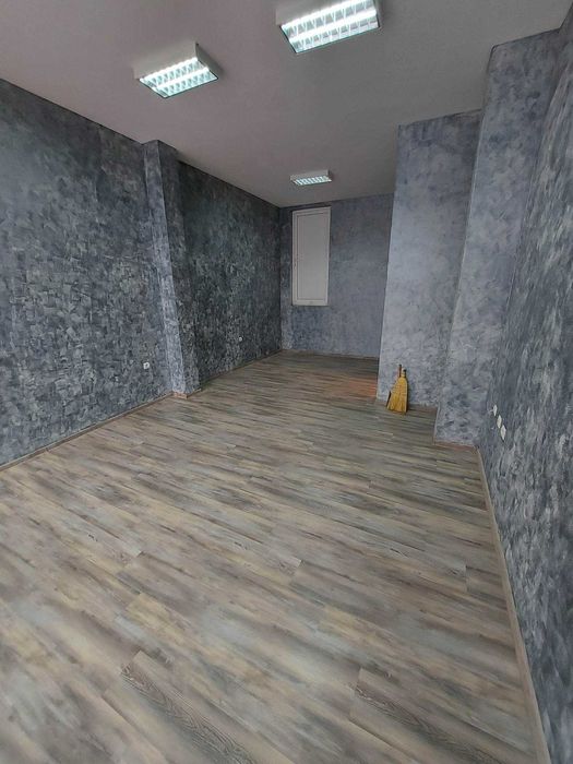 Дава се под наем Офис в Търговище, Вароша - 42 кв.м за 219.3 € - Снимка #2