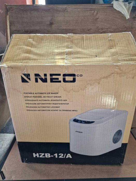 Vand aparat de facut gheata NEO HZB-12/A - FOLOSIT