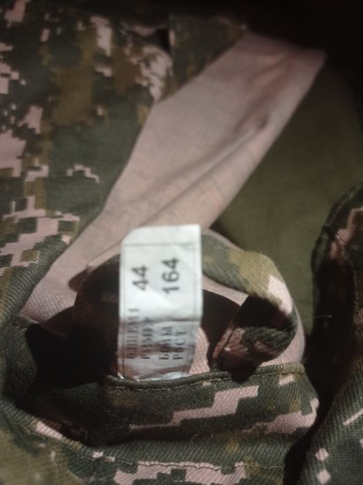 Продам недорого форму на нвп девочке