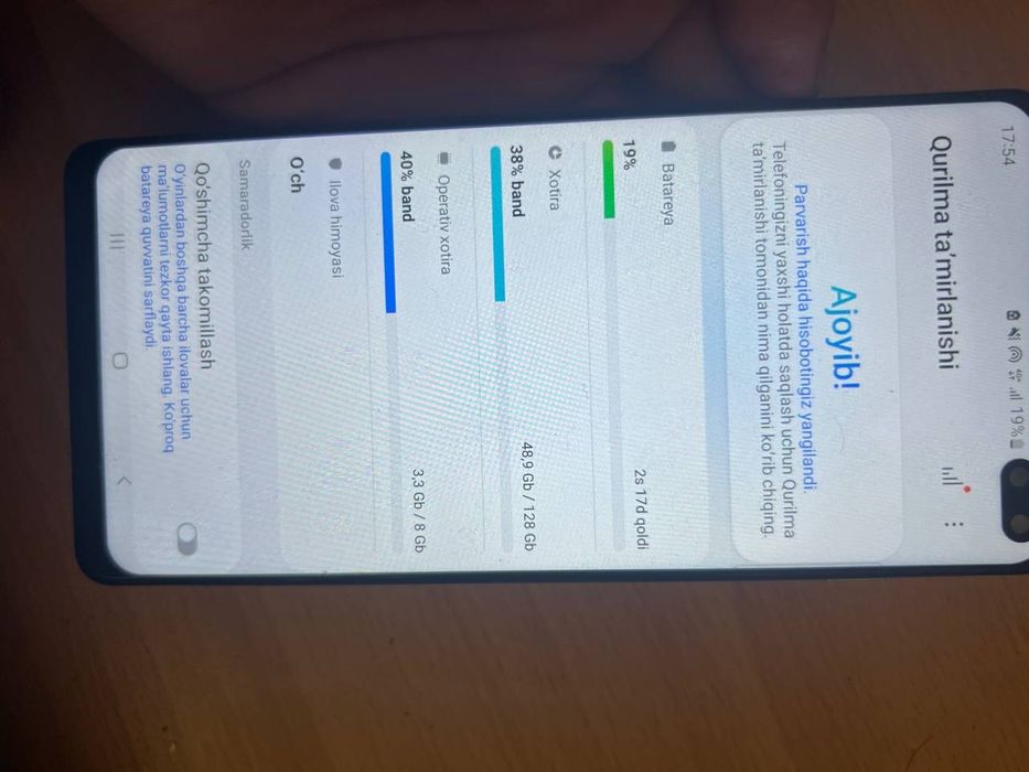 Samsung  S10+ telefoni
