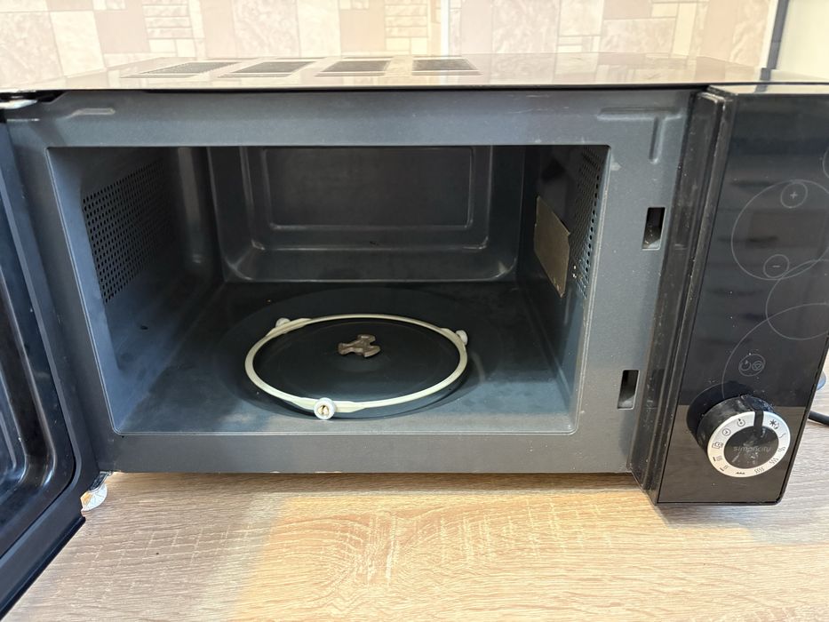 Микроволновка Gorenje