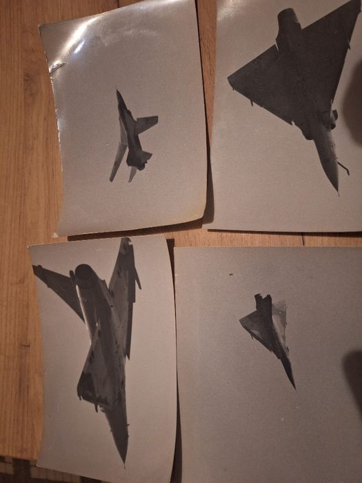 Vind diferite fotografii.