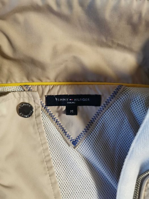 Дамско яке Tommy Hilfiger