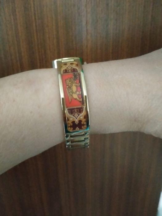 золотой часы женские