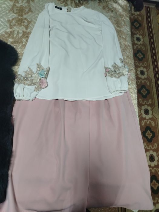 Кофта Юпка нархи килишкан холда