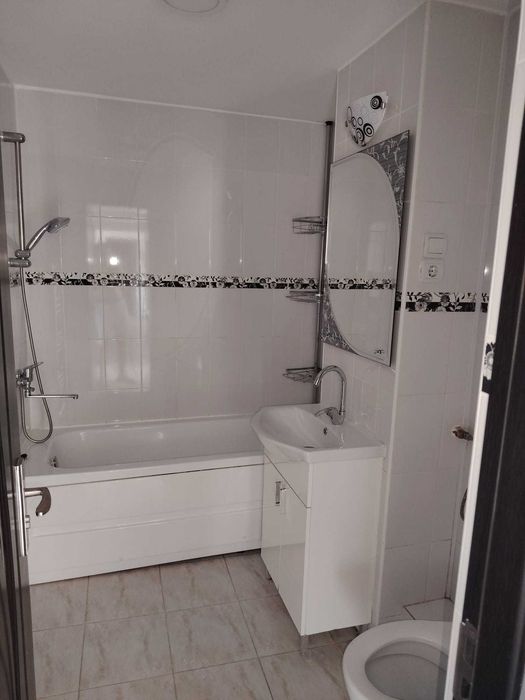 Apartament cu 3 camere decomandat Matasari-Gorj