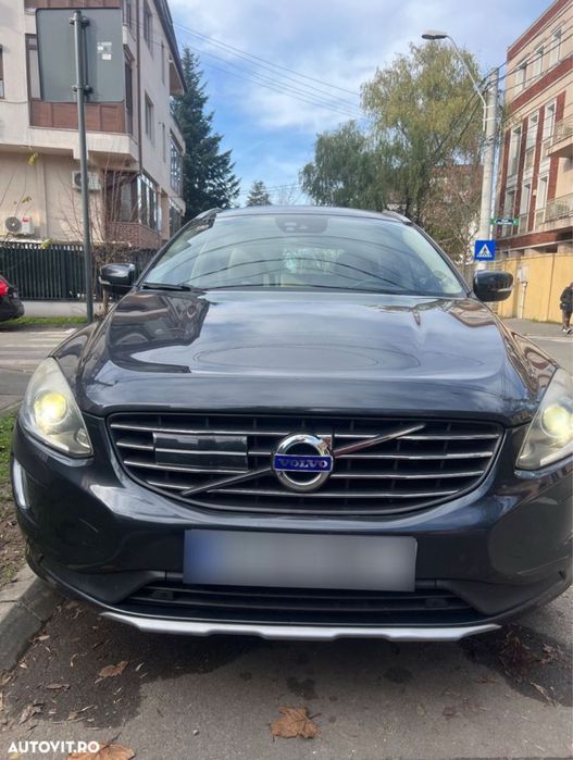 Volvo XC60 T5 AWD R-Design