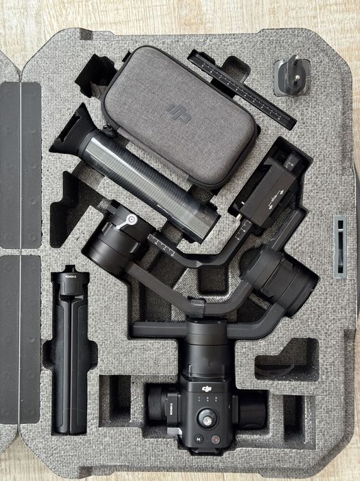 Штатив  для видеосъемки , коп усталмаган