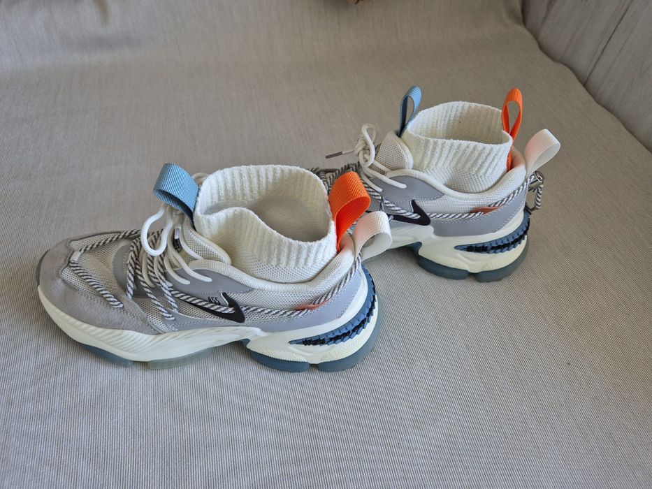 Adidasi ca noi  încălțăminte sport 43, (27.5 cm)