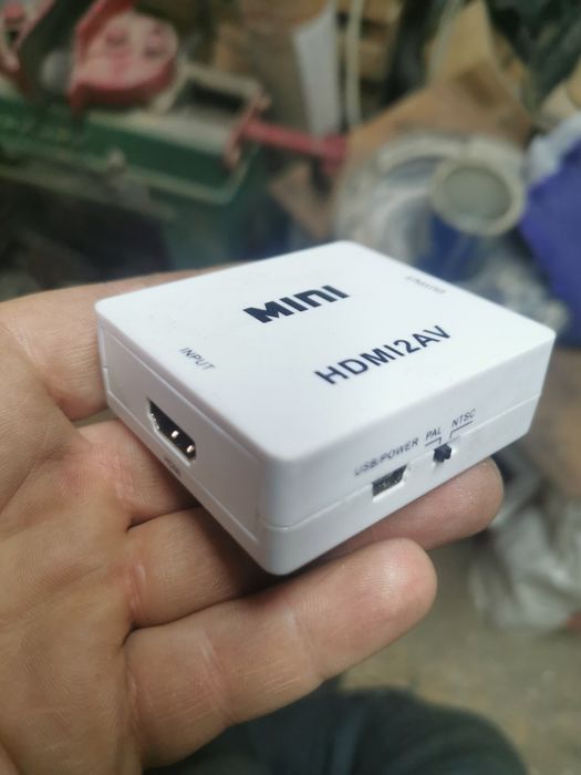 Adaptor HDMI to AV