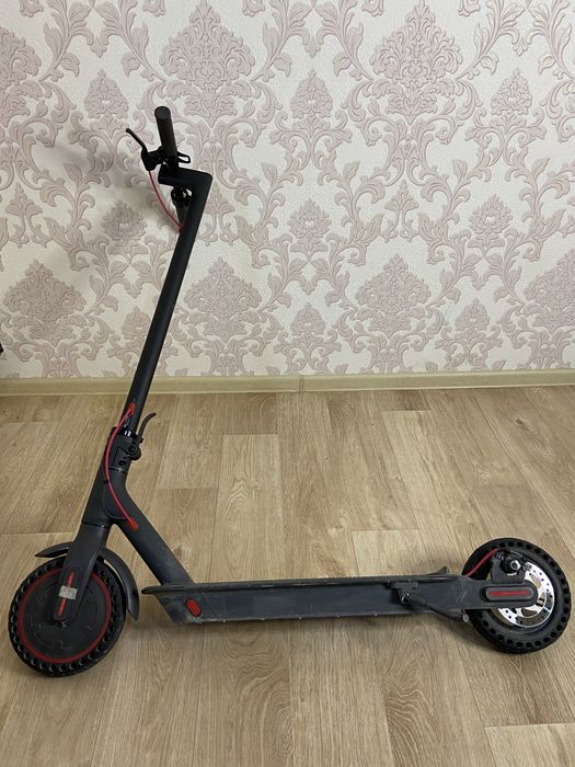 Электросамокат ксиоми