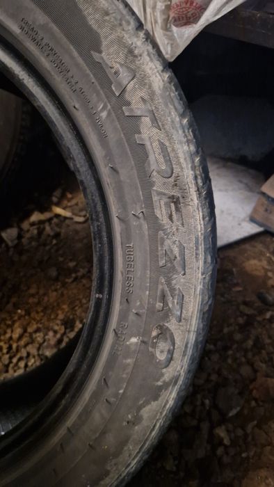 Продам шины летние 225/55R17