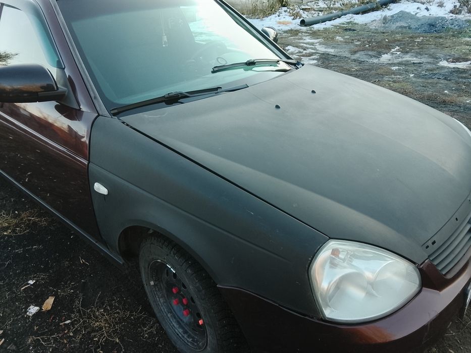 Продам Приору 2011 года