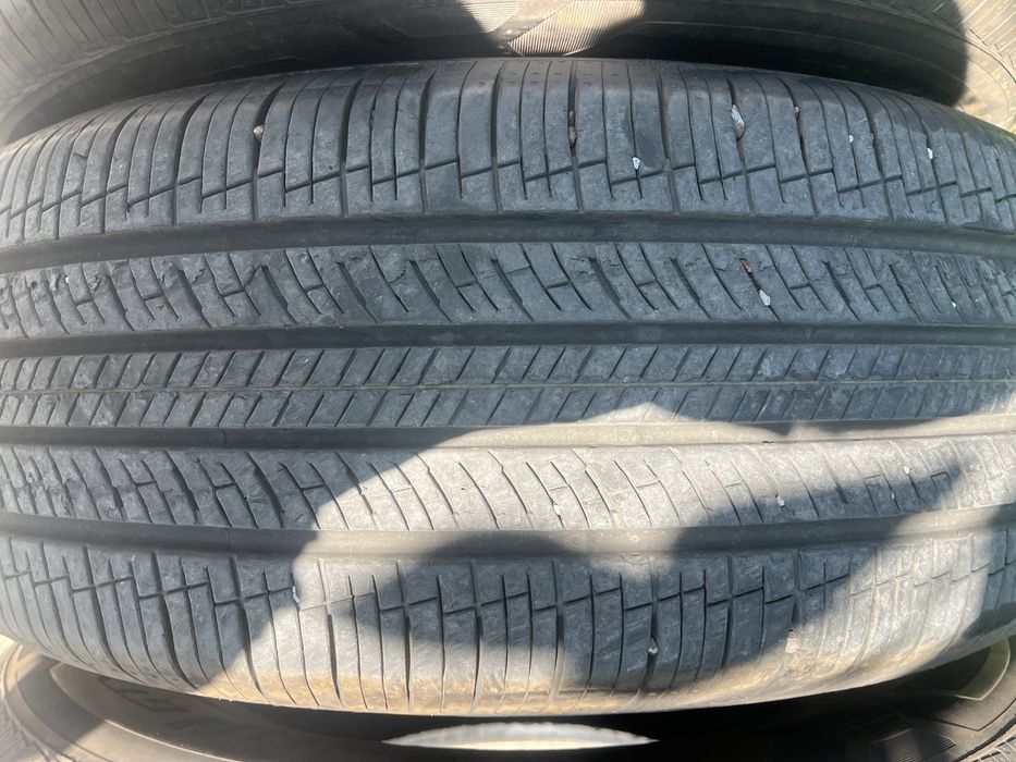 Продам комплект 235/65/17