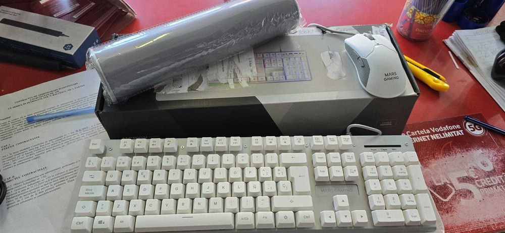 Tastatura , mouse , mousepad ,gaming , mecanica ,  iluminata , rgb