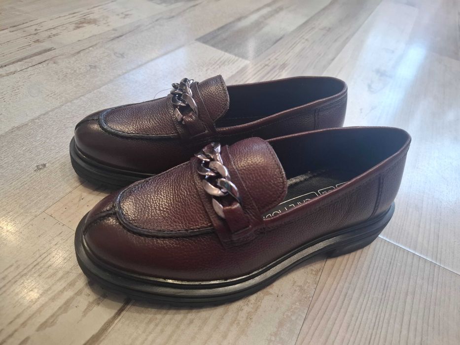 Детски кожени обувки