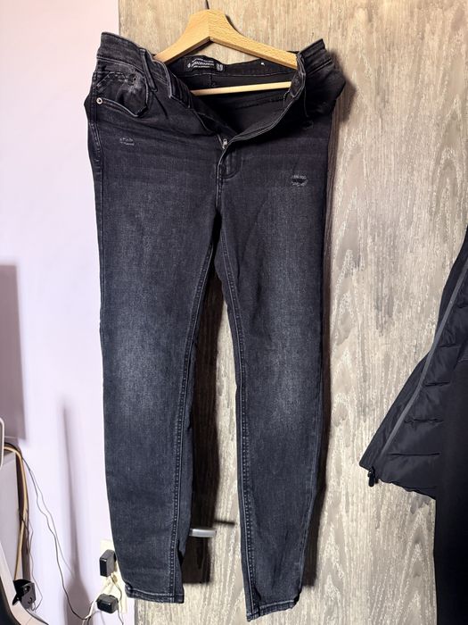 Дънки Zara, Stadivarius и Caliope