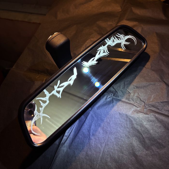 Гравиране на авточасти