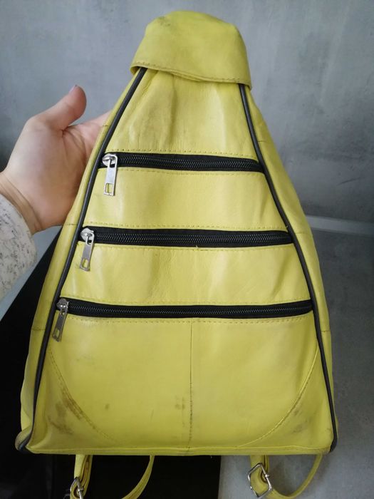 Дамска   раничка