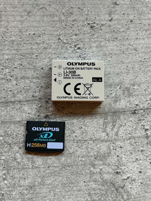 Камера Olympus mini digital 4Mp