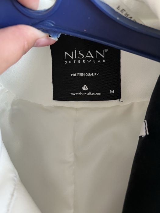 Продам белый пиджак