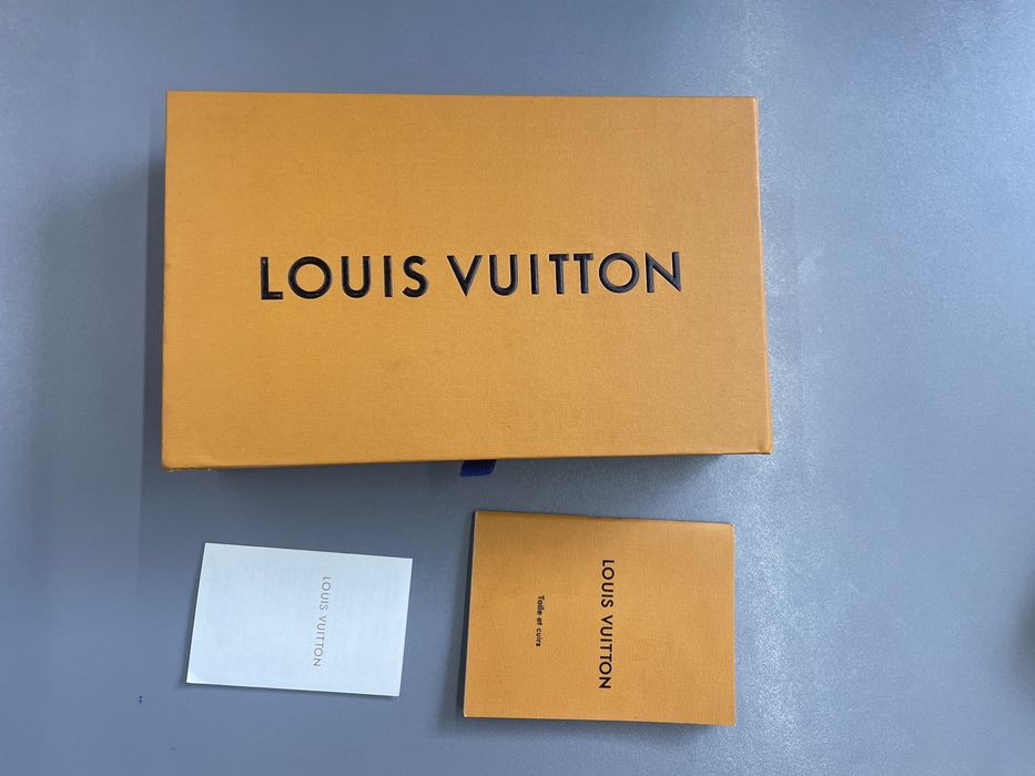 Продается кошелек LOUIS VUITTON
